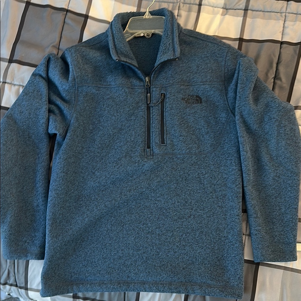 The North Face Heathered Blue Fleece Quarter Zip